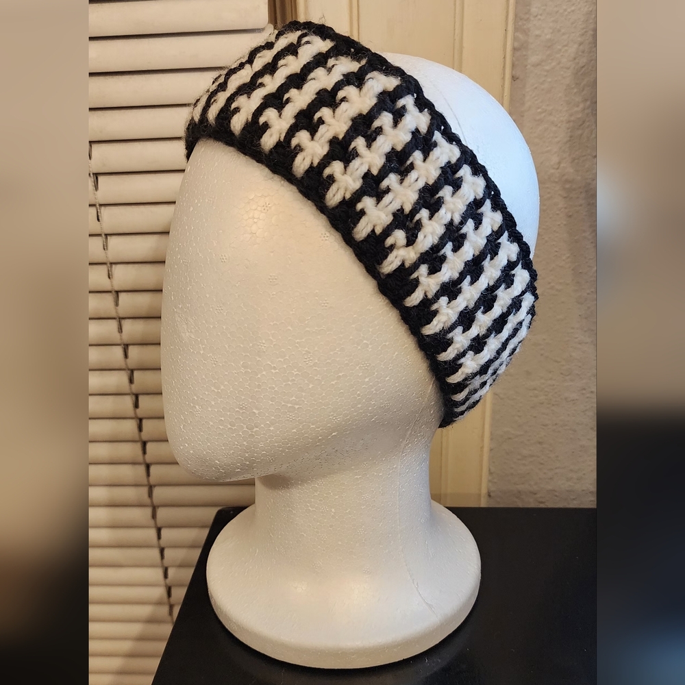 Black and White Crochet Headband
